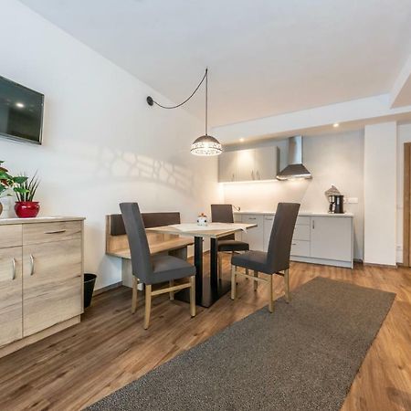 Alfred Ties Apartments Сан-Віджиліо-ді-Мареббе Екстер'єр фото