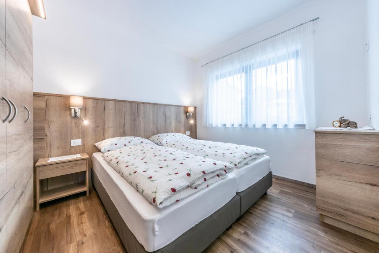 Alfred Ties Apartments Сан-Віджиліо-ді-Мареббе Екстер'єр фото