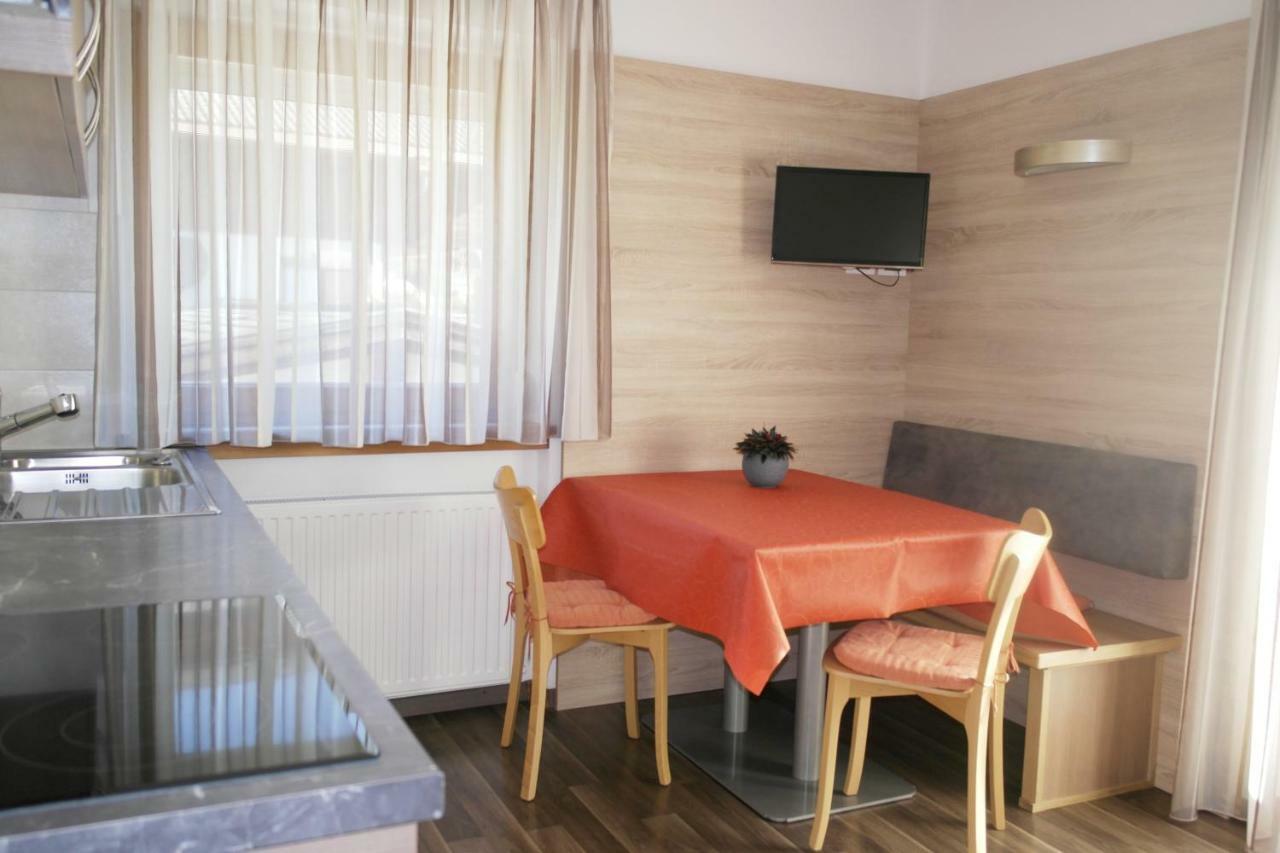 Alfred Ties Apartments Сан-Віджиліо-ді-Мареббе Екстер'єр фото