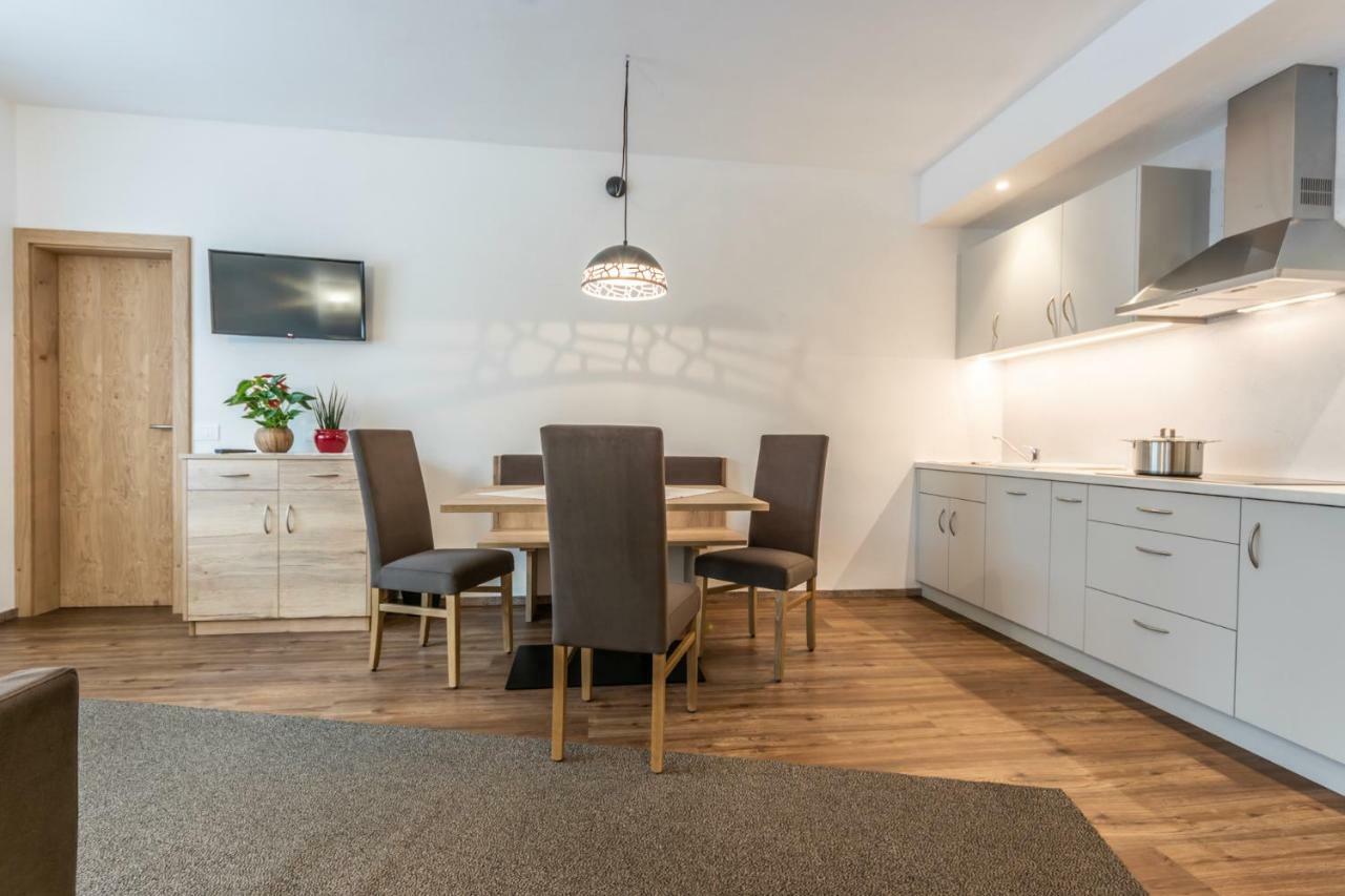 Alfred Ties Apartments Сан-Віджиліо-ді-Мареббе Екстер'єр фото