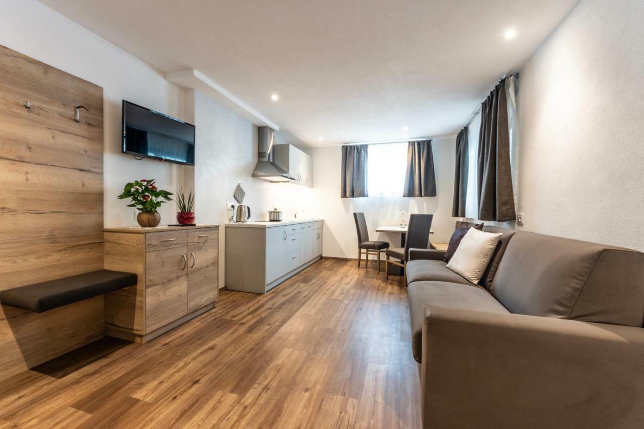 Alfred Ties Apartments Сан-Віджиліо-ді-Мареббе Екстер'єр фото