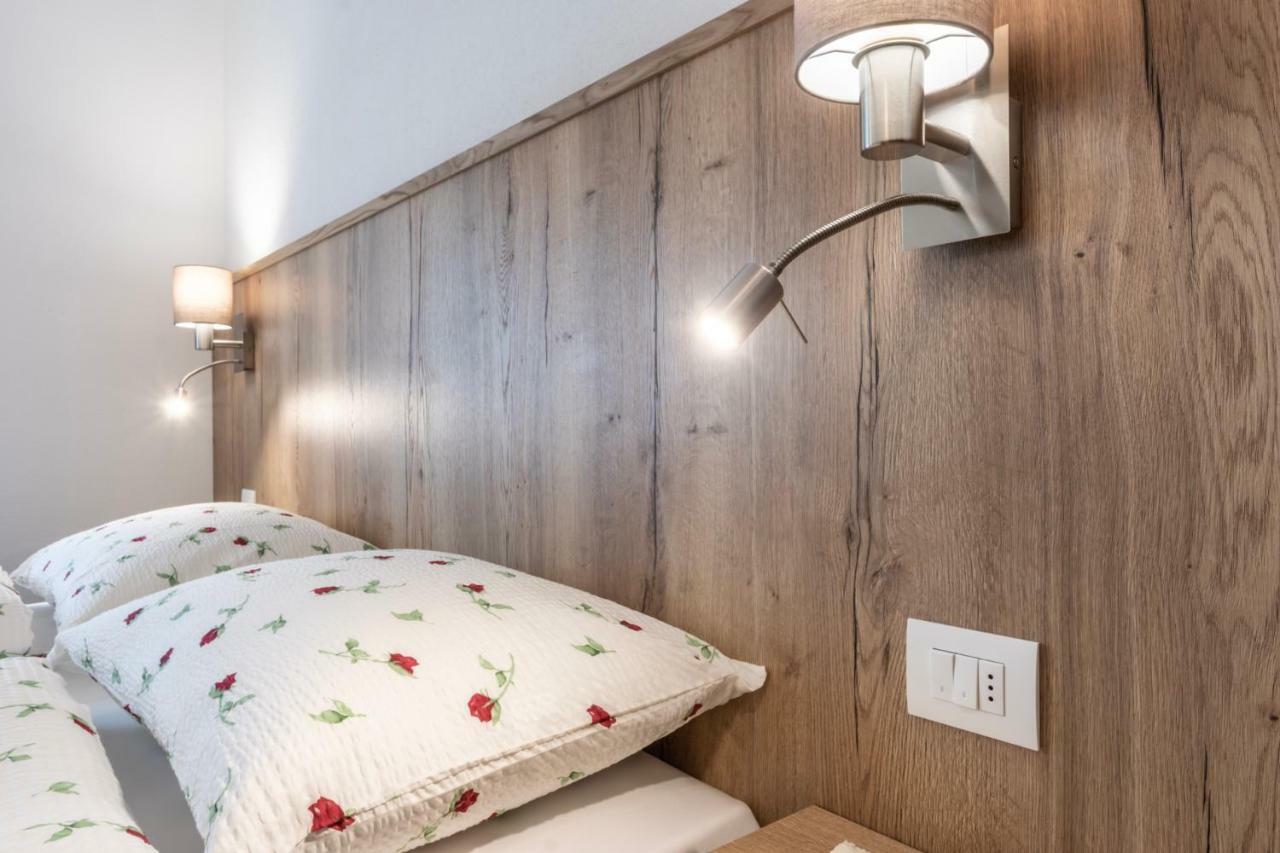 Alfred Ties Apartments Сан-Віджиліо-ді-Мареббе Екстер'єр фото